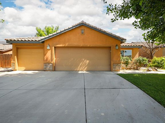 2nd image of 9514 Midnight Creek Way