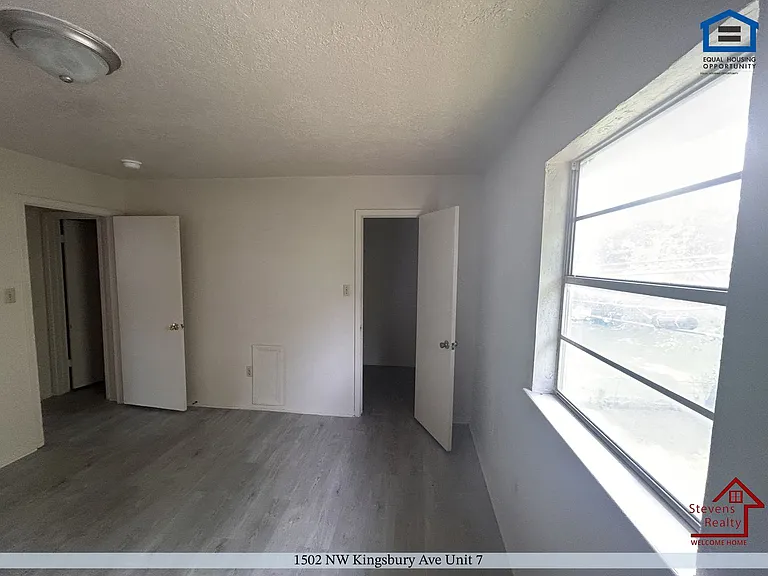 Amber Apartments — Photo 24