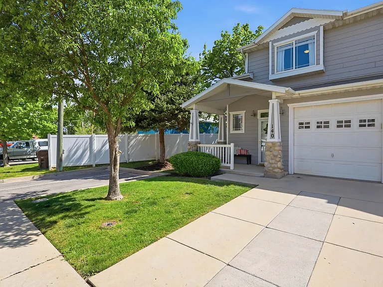 140 Bamberger Rd — Photo 6