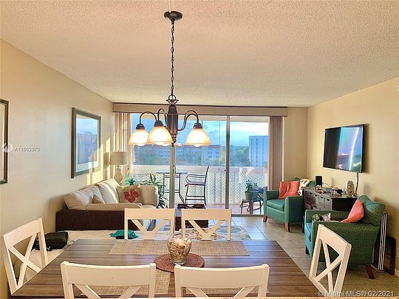 3rd image of 7081 Environ Blvd APT 639