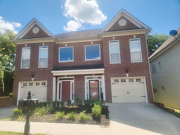 2nd image of 138 Emmyllie Ct NE