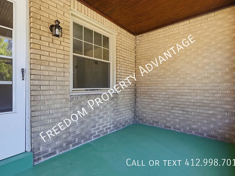 761 Shady Dr E — Photo 30