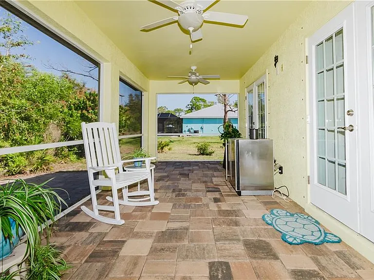 11693 Oakland Dr — Photo 37