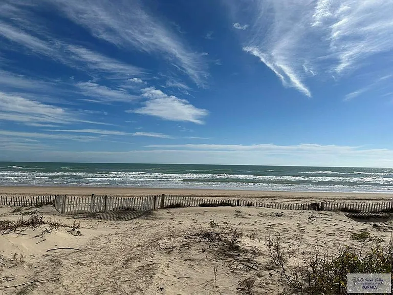 303 Shore Dr #2 — Photo 20