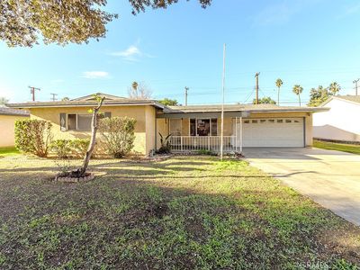 8815 San Vicente Ave, Riverside, CA, 92503
