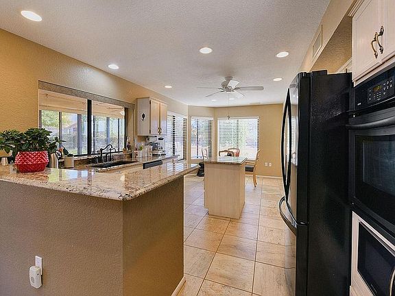 5th image of 14450 N Crown Point Dr