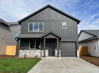 11205 Apple Ln, Donald, OR 97020