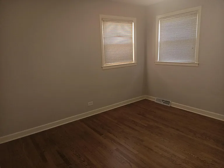 320 N Washington Ave — Photo 5