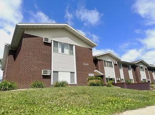 2020 Eric Cir APT 104, Alexandria, MN 56308