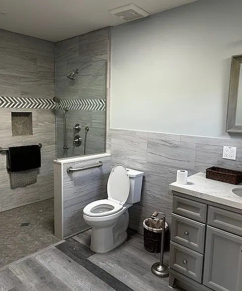 1733 Midvale Ave — Photo 5
