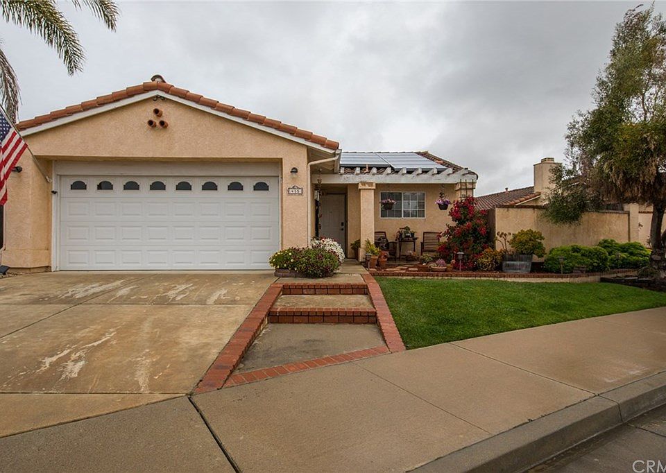 2nd image of 435 E Playa Blanca St