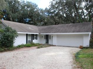 100 Meadows Dr, Saint Simons Island, GA 31522