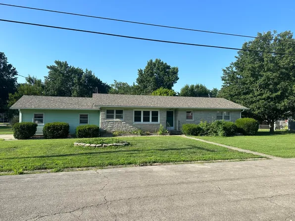 720 E Bedford Street, Marshfield, MO 65706