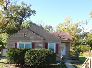 42 Indian Trl, Merrillville, IN 46410