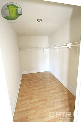 Rented by Spire Group | media 32