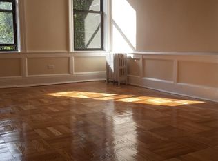 3058 44th St, Astoria, NY 11103