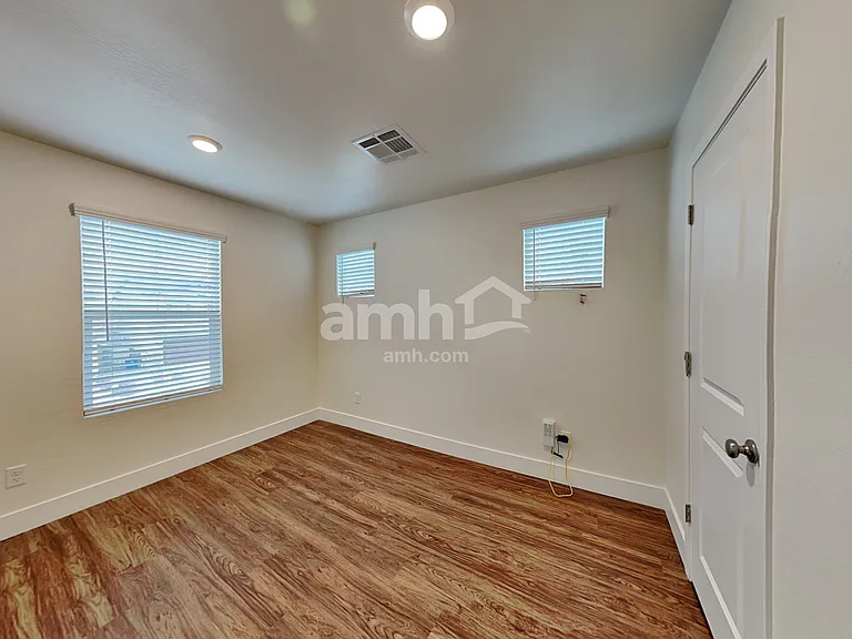 23147 E Camacho Rd — Photo 12