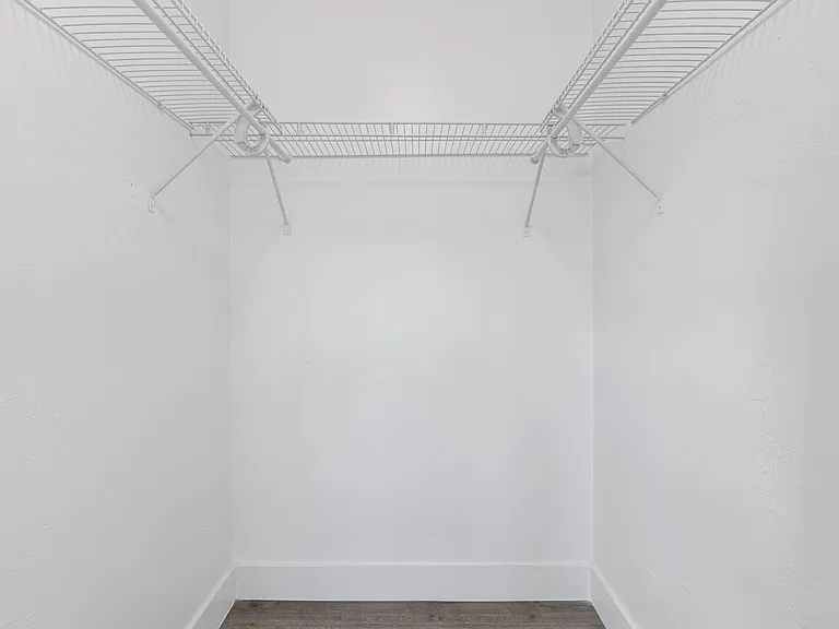 7600 N Miami Ave — Photo 12