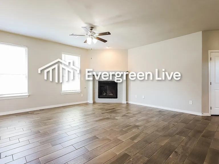 11308 SW 33rd Ter — Photo 5