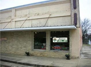 131 W Main St, Itasca, TX 76055