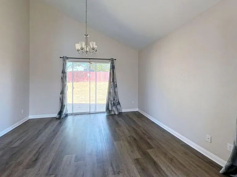 12658 Heartleaf St — Photo 5