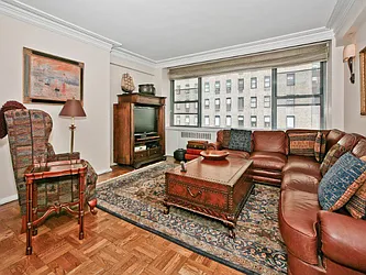 Rented by Sotheby's International Realty