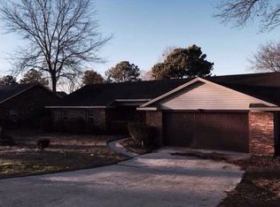 6045 Meridian Ln, Montgomery, AL 36117