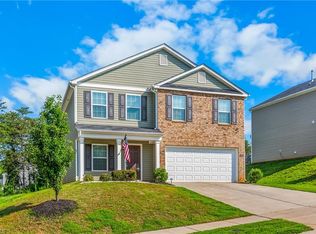 2044 Longshadow St, Rural Hall, NC 27045