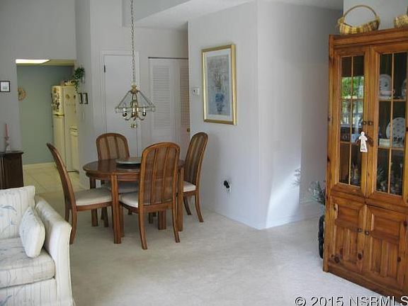 5th image of 4 Eagle Ln