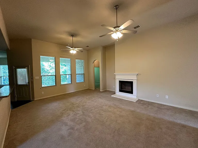 7420 Rose Crest Blvd — Photo 3