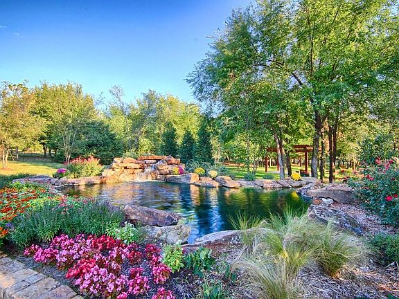 4th image of 12208 Grand Cedar Ln #4