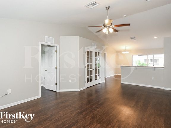2nd image of 1725 NW 6th Ave
