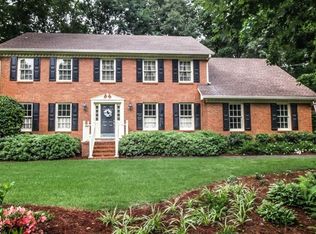 782 Ridgeview Dr, Lilburn, GA 30047