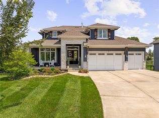 18309 Monrovia St, Overland Park, KS 66013