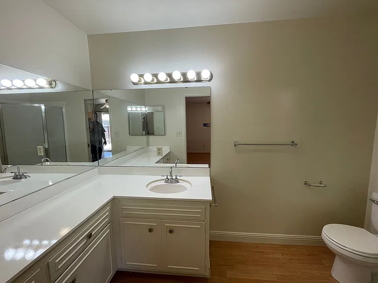 617 W Granger Ave #34 — Photo 24
