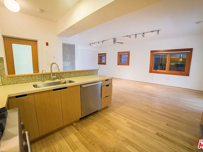 8 Brooks Ave #11 — Photo 19
