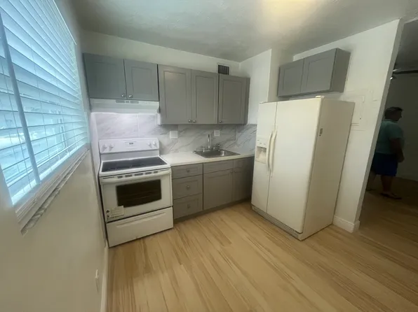 (undisclosed Address), Miami, FL 33125