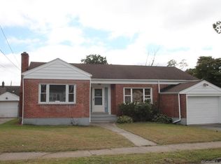 239 Merritt St, Bridgeport, CT 06606