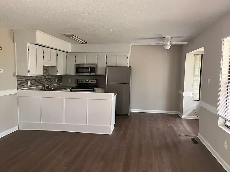 21 Carriage Cir — Photo 20