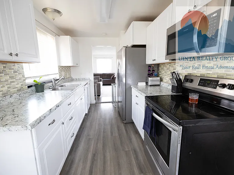 280 Tomahawk Dr — Photo 7