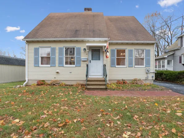 14 Laden Avenue, Wallingford, CT 06492