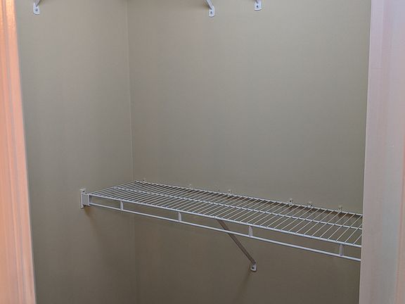 4th image of 207 Faldo Dr