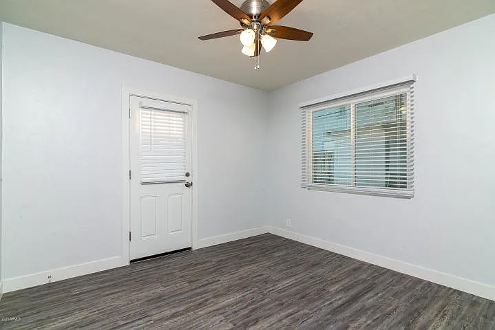 amelia living room_01252022