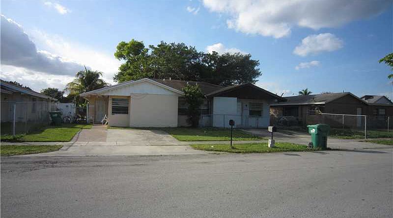 2nd image of 18752 SW 113th Ave #8