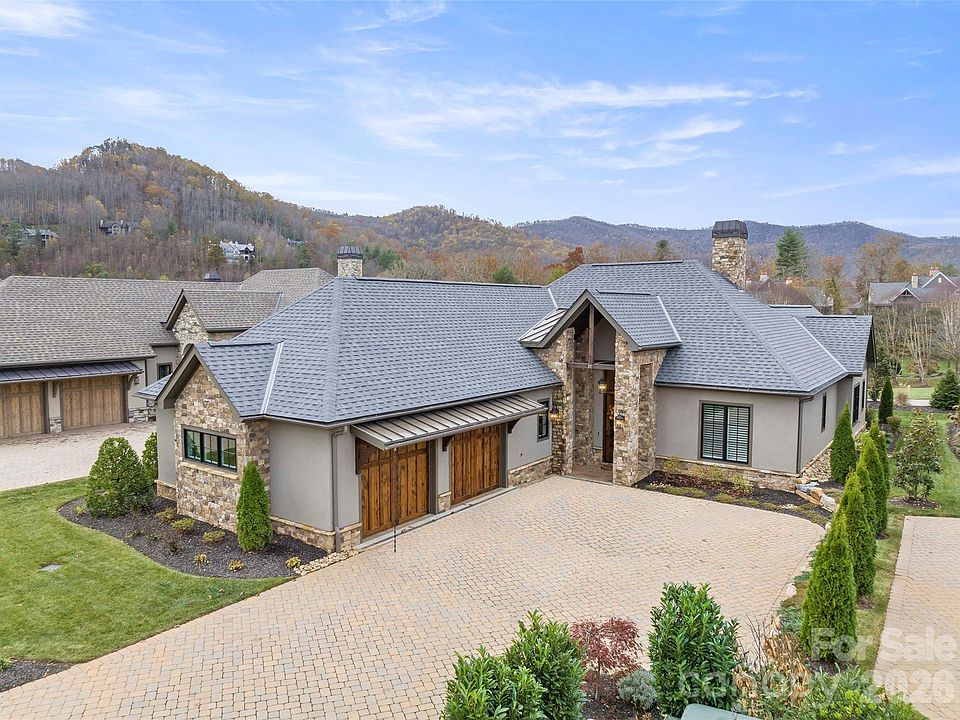 1st image of 11 Haverhill Way