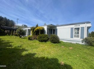 2845 NE 36th Dr, Lincoln City, OR 97367