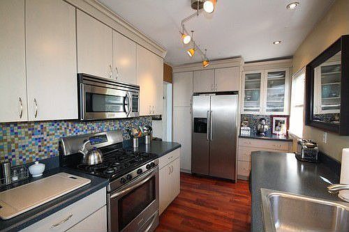 5th image of 38 Fourth Ave APT 3F