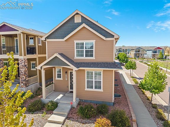 2nd image of 2401 Ellingwood Dr