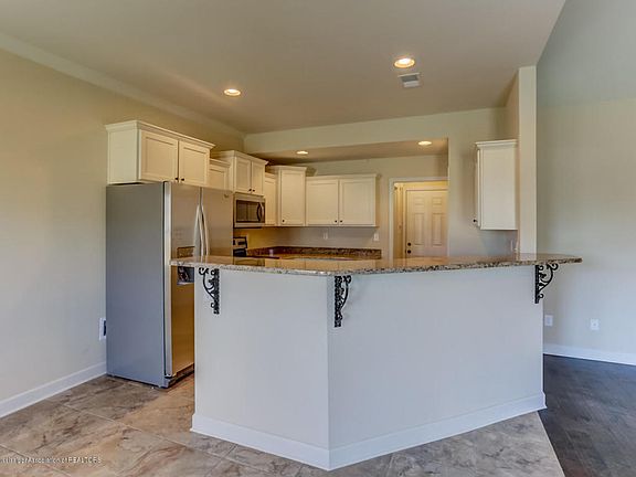 5th image of 2539 Woodcutter Dr