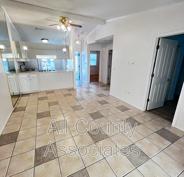 6431 Drexel Dr #8 — Photo 6